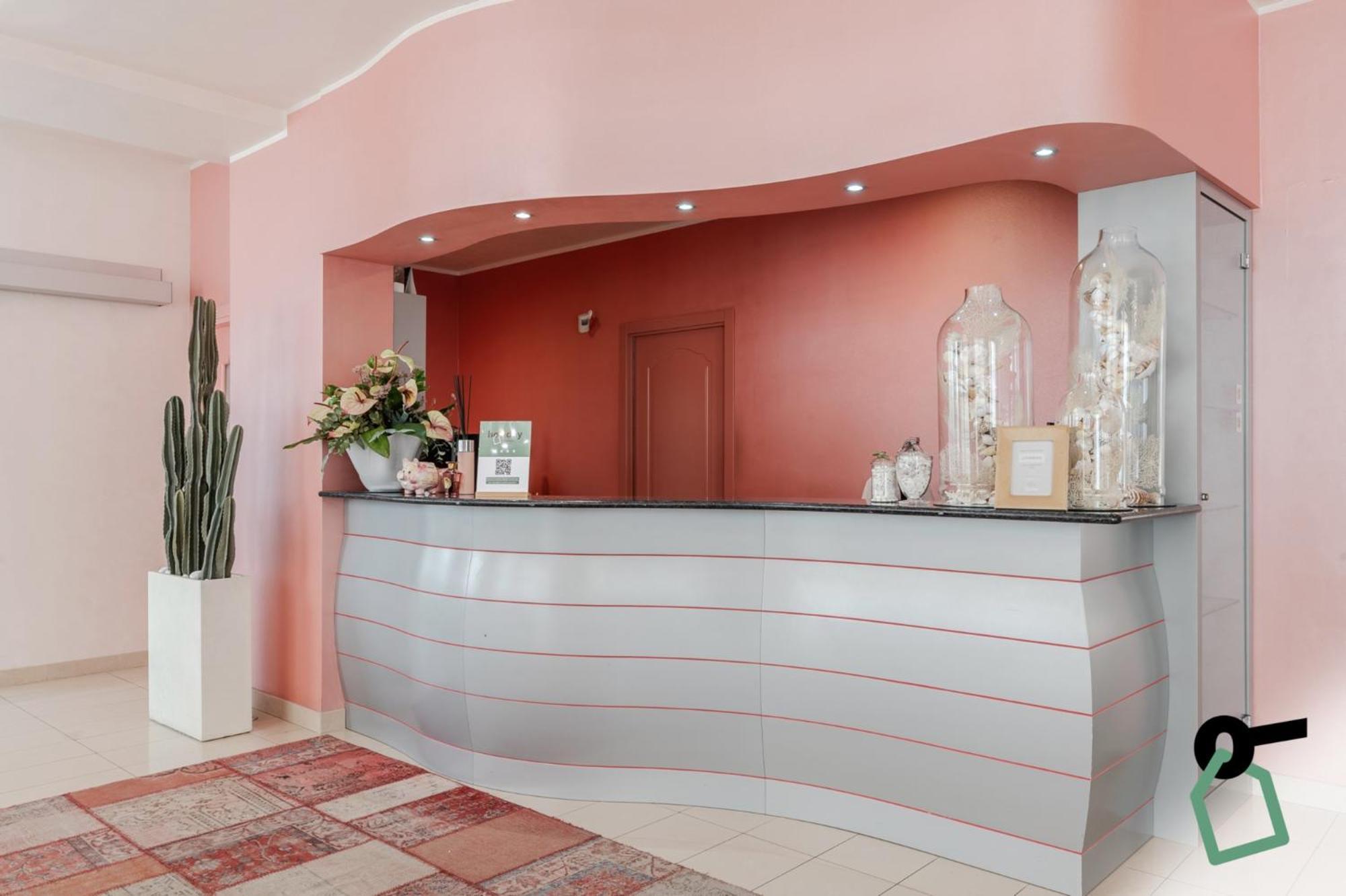 Hotiday Hotel Jesolo Spiaggia Extérieur photo